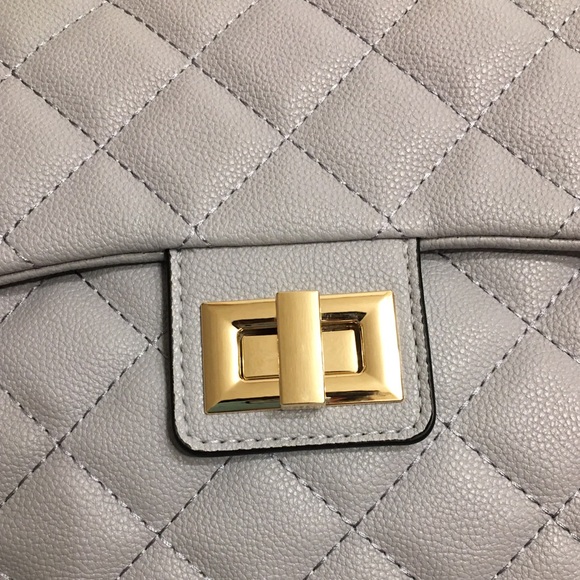 NWT!!! ELLO Quilted vegan leather Tote Bag in Gray - Picture 7 of 17